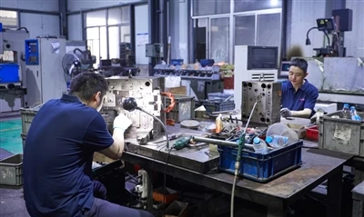 Příčiny a řešení produktů Promáčknutí při zpracování plastových výrobků